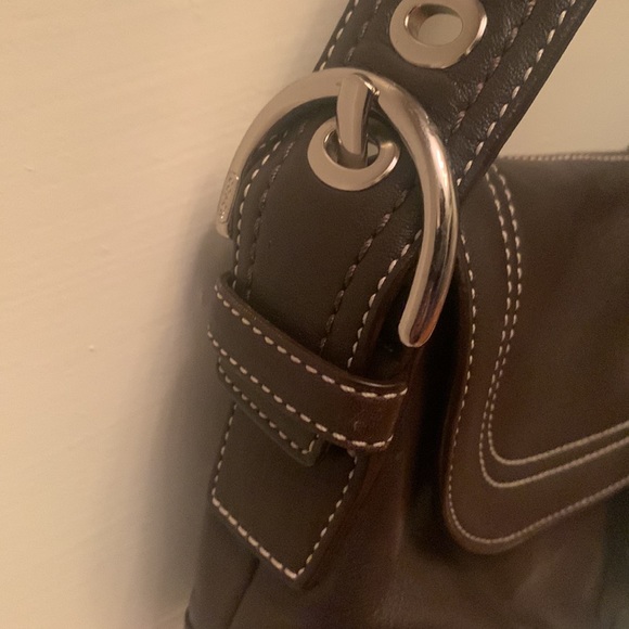 Coach Soho Hobo Brown Leather Flap Shoulderbag F10910 - Picture 3 of 13